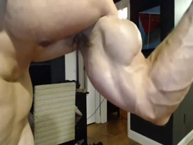 Thumb 12