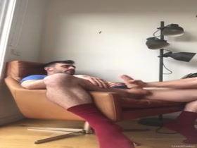 Thumb 6