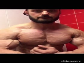 Thumb 11