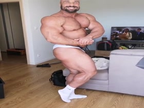 Thumb 11