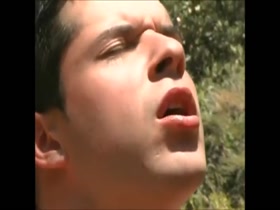 Thumb 16