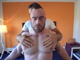 Thumb 10