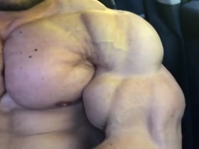 Thumb 16