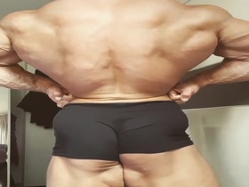 Thumb 16