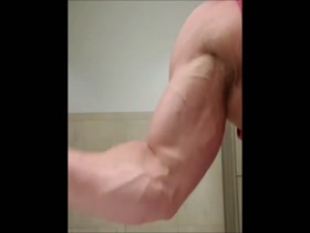 Thumb 7