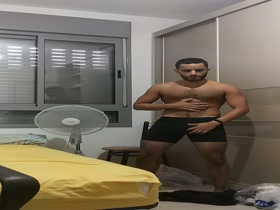 Thumb 4