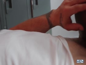 Thumb 16