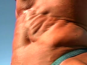 Thumb 16