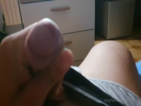 Thumb 9