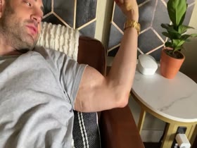 Thumb 17