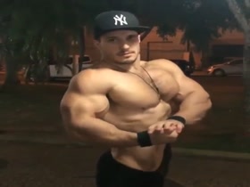 Thumb 11