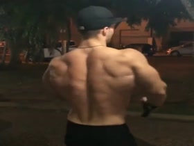 Thumb 14
