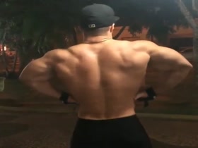 Thumb 19