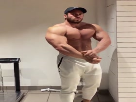 Thumb 10