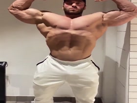 Thumb 16