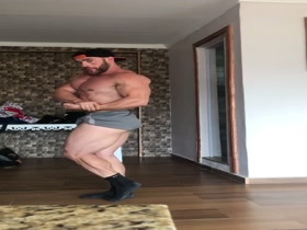 Thumb 16