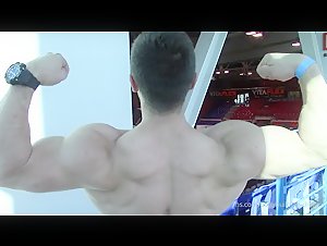 Thumb 4
