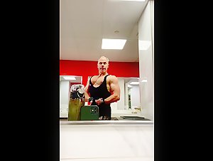 Thumb 5