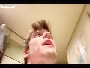 Thumb 10