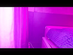 Thumb 10