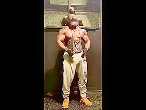 Infinity Nokia poses 2024