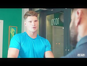 Malik Delgaty & Mateo Zagal fucking in The Tanning Salon