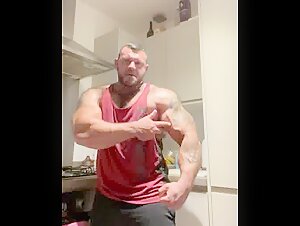 BicepRahman serve me
