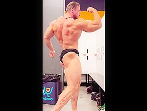 Vitaliy Omelchenko ☆ IFBB PRO