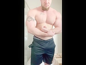 Your Tiktok crush bodybuilder