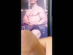 Cum tribute for young brazilian bodybuilder