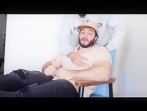 🔥Hot muscle worship!💪 beefymuscle.com