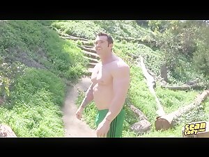 Pro Handsome Butt BB Vaughn JO For Camera In Gym