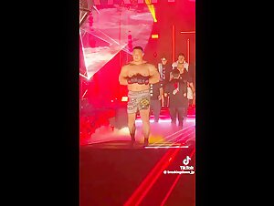 The great muscular on the ring-11