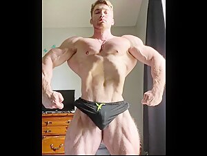 Zeek's Impressive Bulge. Part 1.