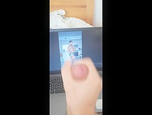 Jerking off to bobgerdofficial