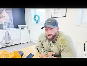 Thumb 10